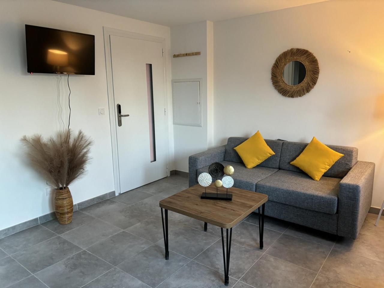Residence Hoteliere Les Hameaux De Saint Cyprien Appartement 35 M2 1 Chambre 里奇 外观 照片