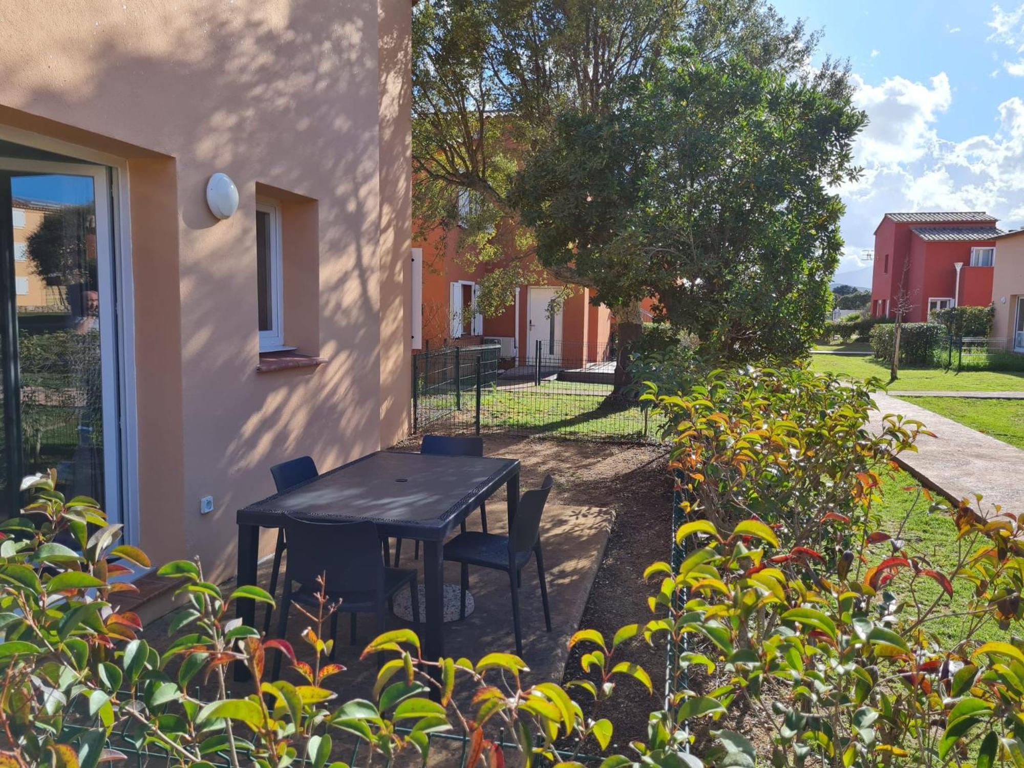 Residence Hoteliere Les Hameaux De Saint Cyprien Appartement 35 M2 1 Chambre 里奇 外观 照片